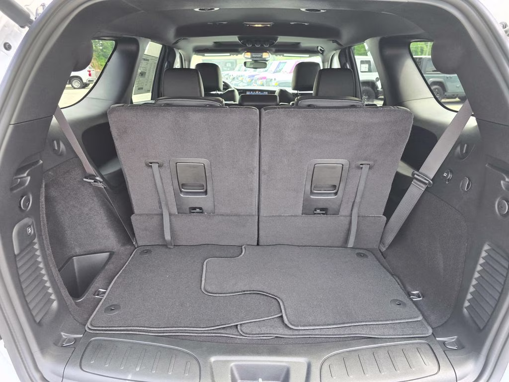 2026 White Knuckle Clearcoat Dodge Durango GT Plus HEMI V8 AWD SUV
