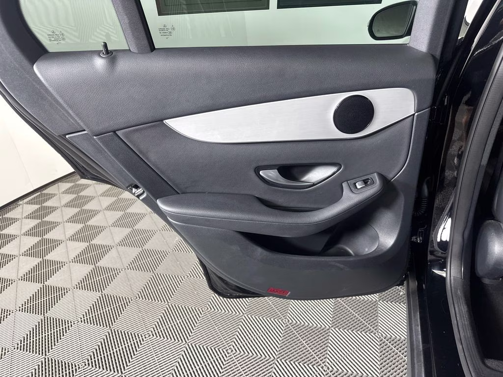 2022 Black Mercedes-Benz GLC GLC 300 RWD SUV