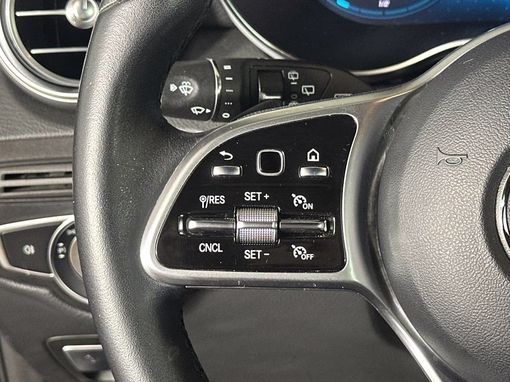 2022 Black Mercedes-Benz GLC GLC 300 RWD SUV