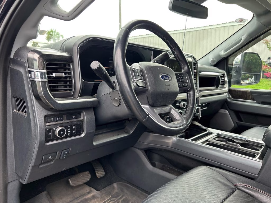2024 Antimatter Blue Metallic Ford Super Duty F-250 SRW Lariat 4X4 Truck