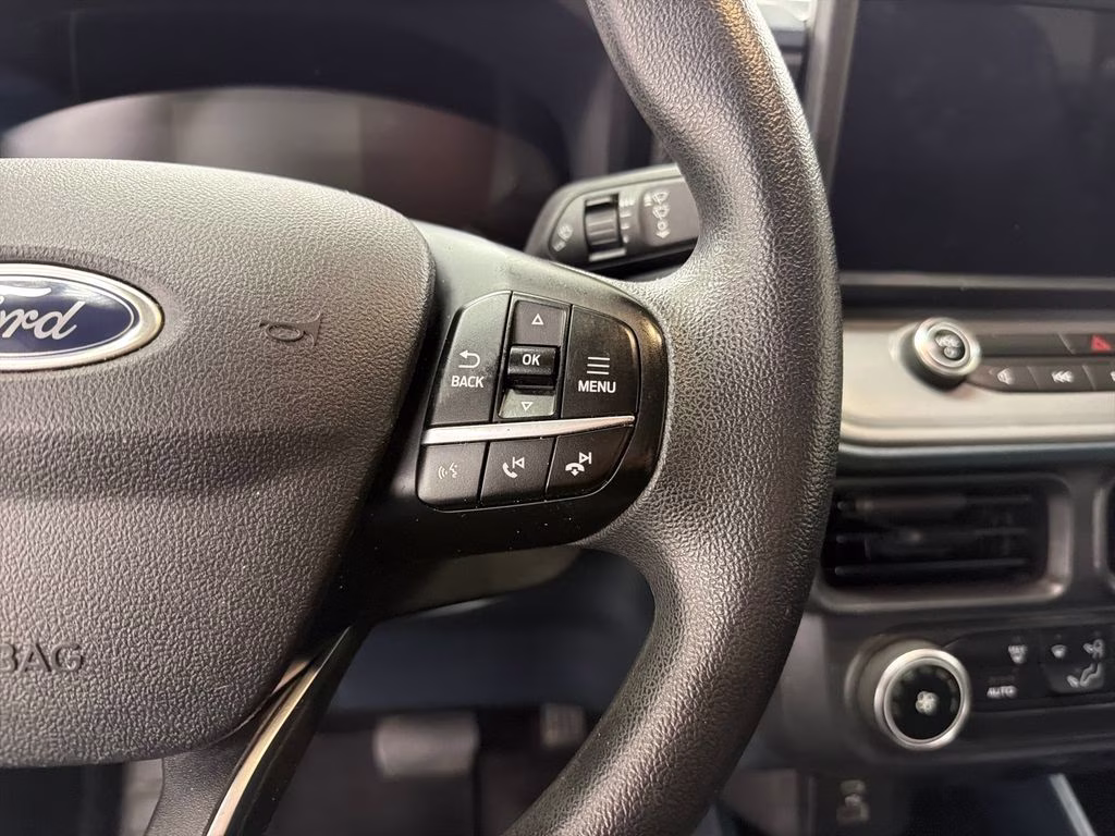 2024 Oxford White Ford Maverick XL AWD Truck