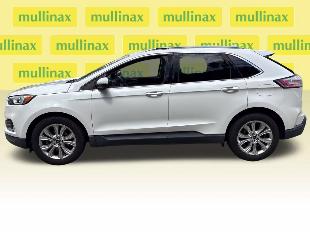 2020 White Metallic Ford Edge Titanium FWD SUV