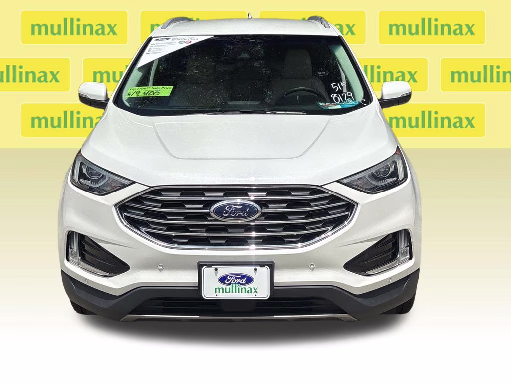 2020 White Metallic Ford Edge Titanium FWD SUV