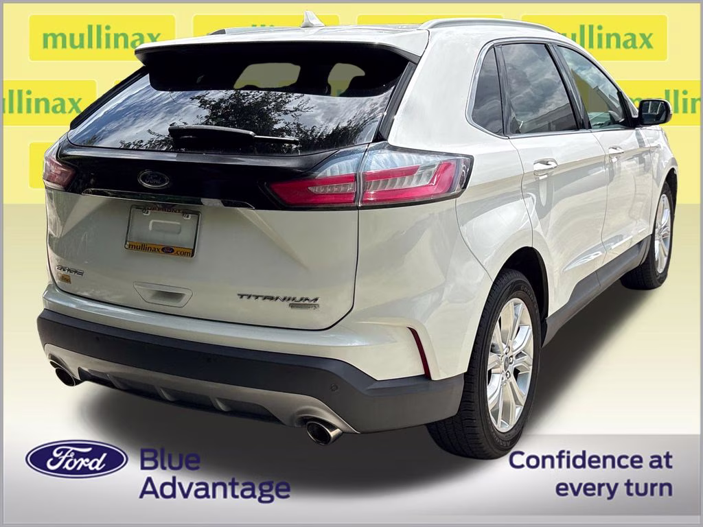 2020 White Metallic Ford Edge Titanium FWD SUV
