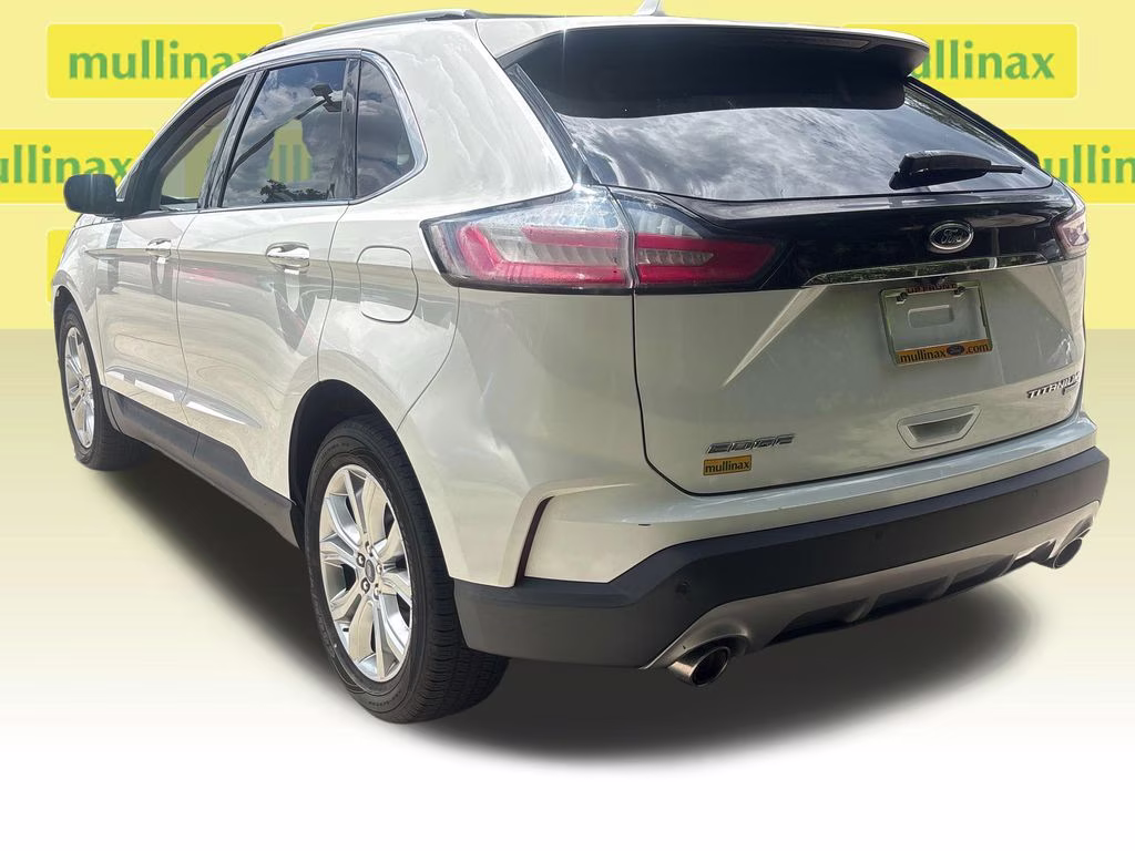 2020 White Metallic Ford Edge Titanium FWD SUV