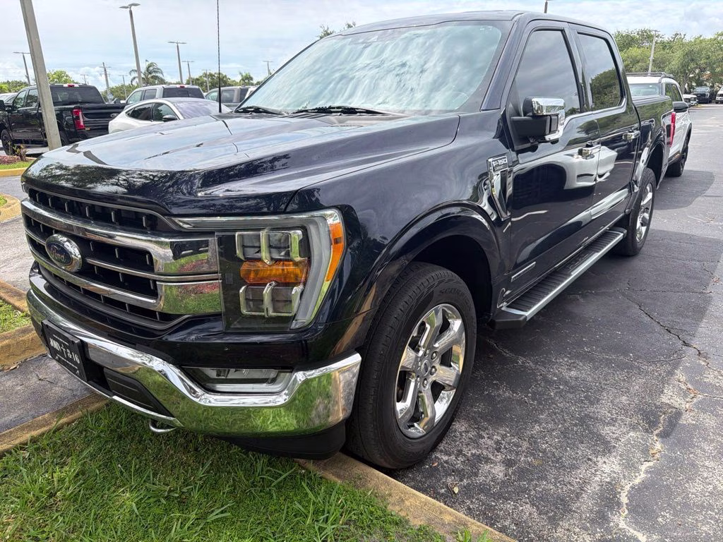 2022 Antimatter Blue Metallic Ford F-150 Lariat 4X4 Truck