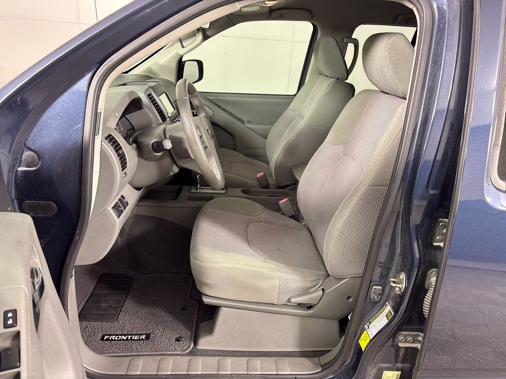 2019 Arctic Blue Metallic Nissan Frontier SV RWD Truck