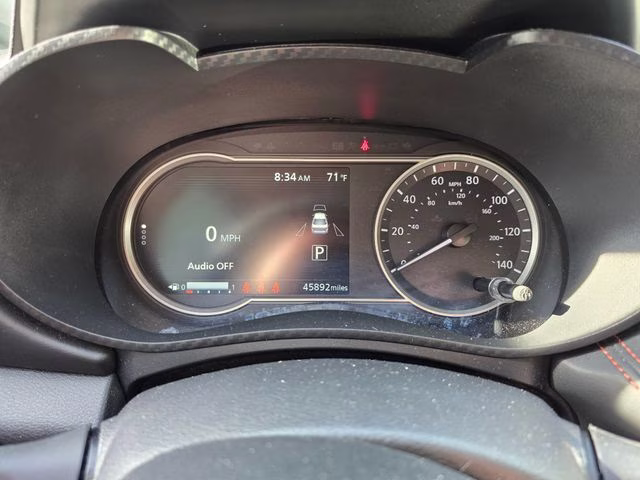 2024 Super Black Metallic Nissan Versa 1.6 SR FWD Sedan