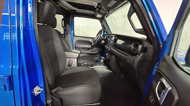 2023 Hydro Blue Pearl Coat Jeep Wrangler Altitude 4X4 SUV