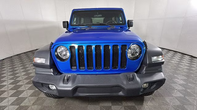 2023 Hydro Blue Pearl Coat Jeep Wrangler Altitude 4X4 SUV