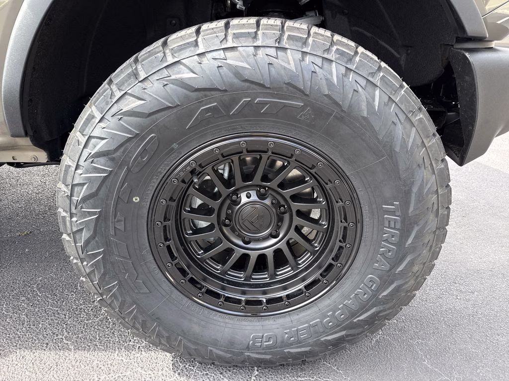 2026 Marsh Gray Ford Bronco Base 4X4 SUV