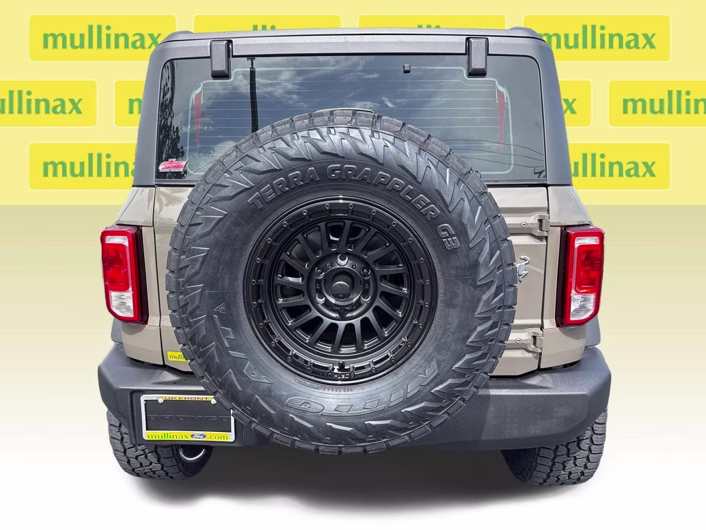 2026 Marsh Gray Ford Bronco Base 4X4 SUV