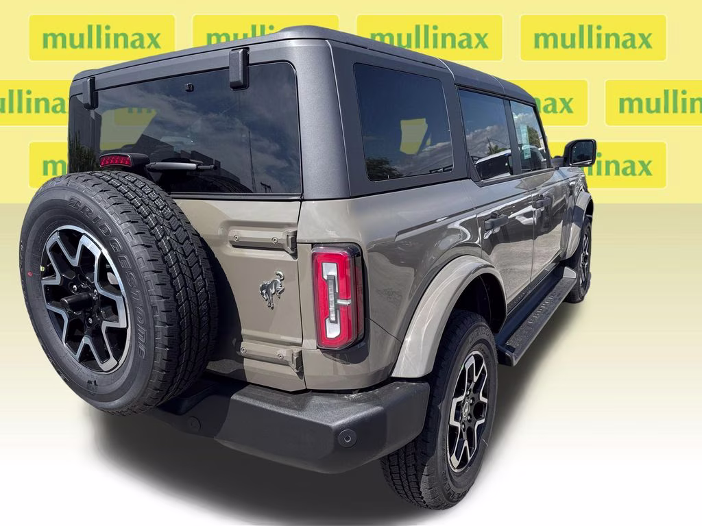 2026 Marsh Gray Ford Bronco Outer Banks 4X4 SUV