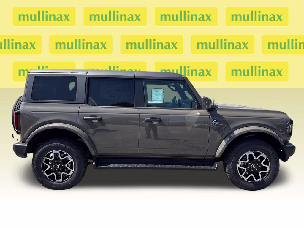 2026 Marsh Gray Ford Bronco Outer Banks 4X4 SUV
