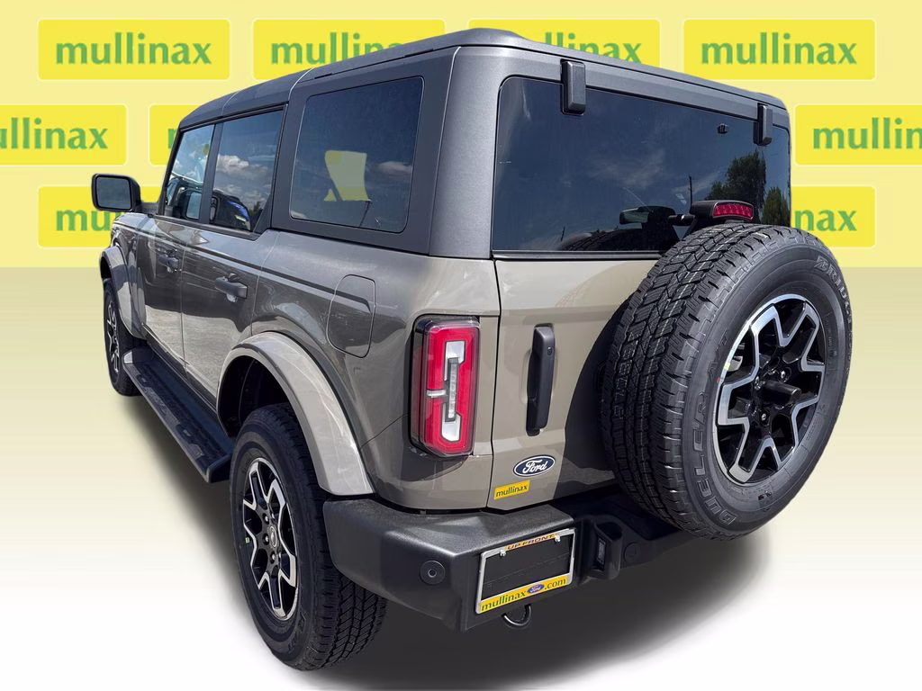 2026 Marsh Gray Ford Bronco Outer Banks 4X4 SUV