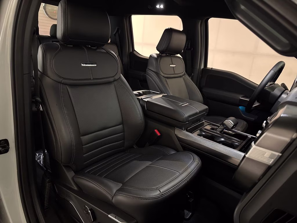 2026 Avalanche Ford F-150 Platinum 4X4 Truck