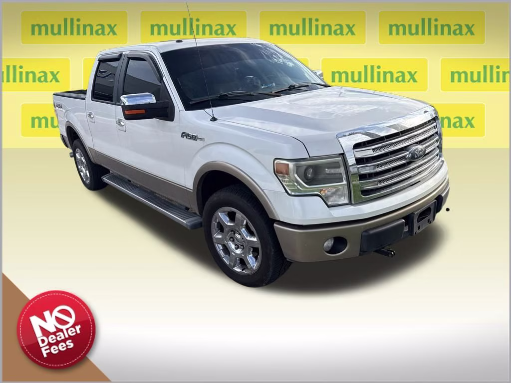 2013 White Platinum Metallic Tri-Coat Ford F-150 Lariat 4X4 Truck