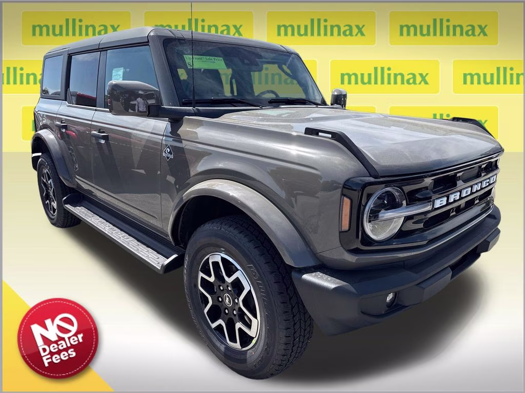 2026 Marsh Gray Ford Bronco Outer Banks 4X4 SUV