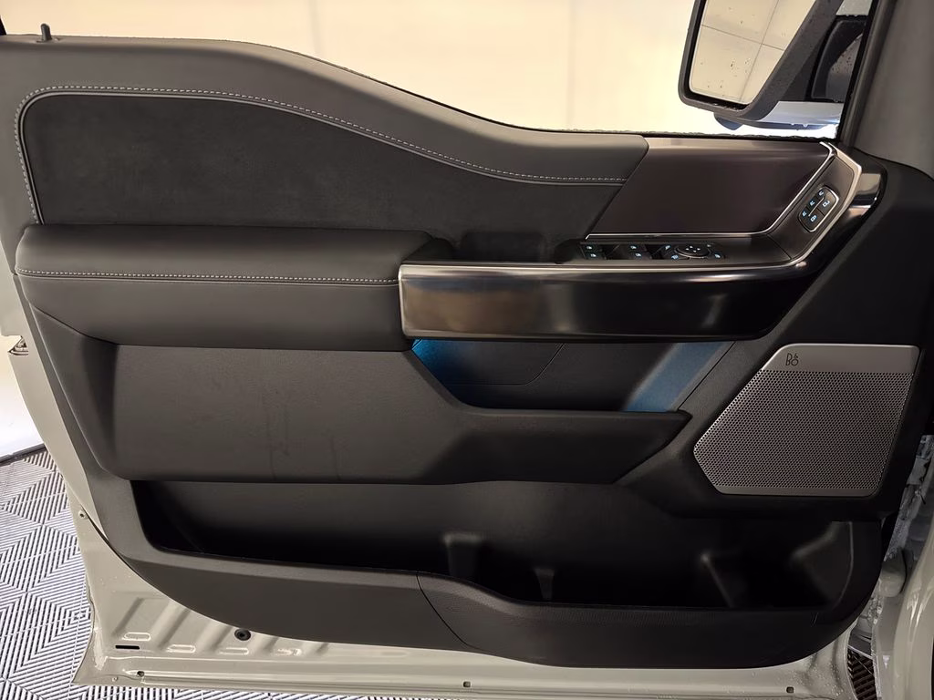 2026 Avalanche Ford F-150 Platinum 4X4 Truck