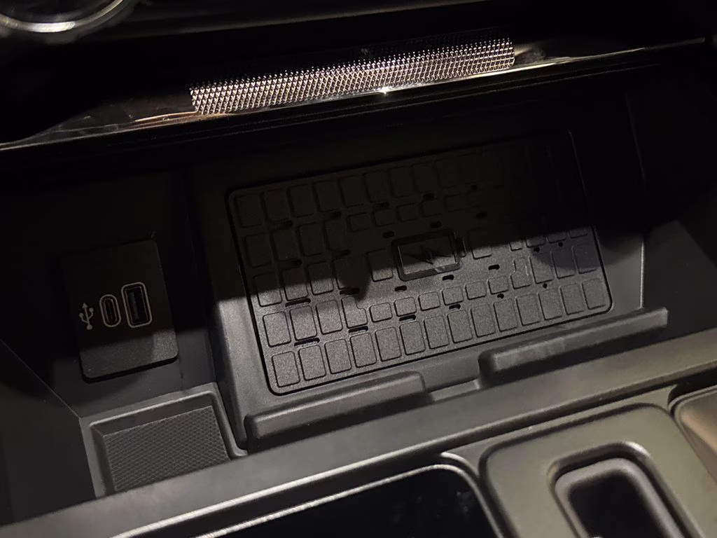 2026 Avalanche Ford F-150 Platinum 4X4 Truck