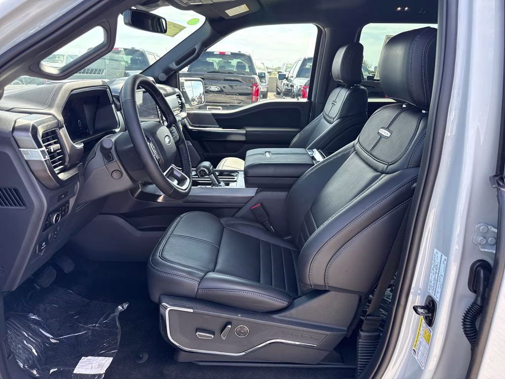 2026 Avalanche Ford F-150 Platinum 4X4 Truck