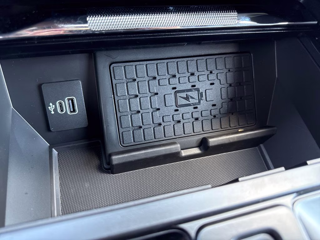 2026 Avalanche Ford F-150 Platinum 4X4 Truck