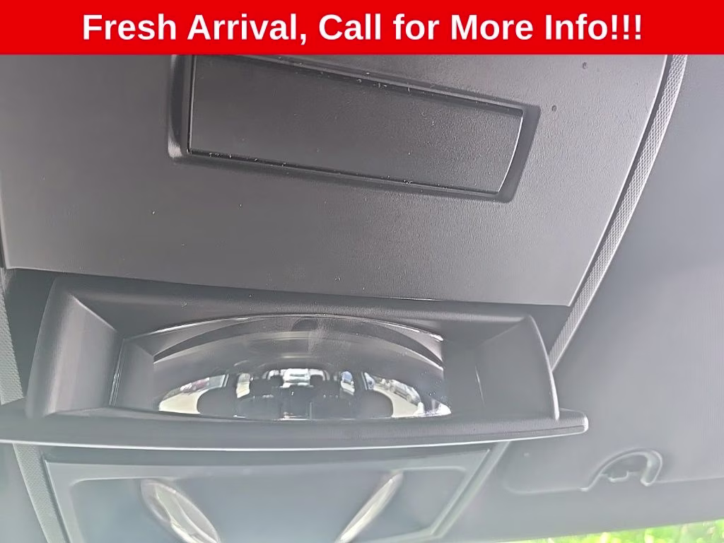 2015 Bright White Clearcoat Dodge Grand Caravan SE FWD Van