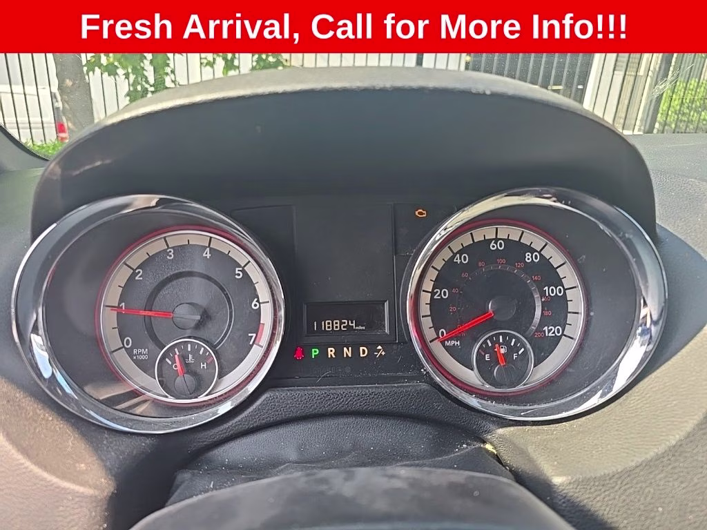 2015 Bright White Clearcoat Dodge Grand Caravan SE Plus FWD Van