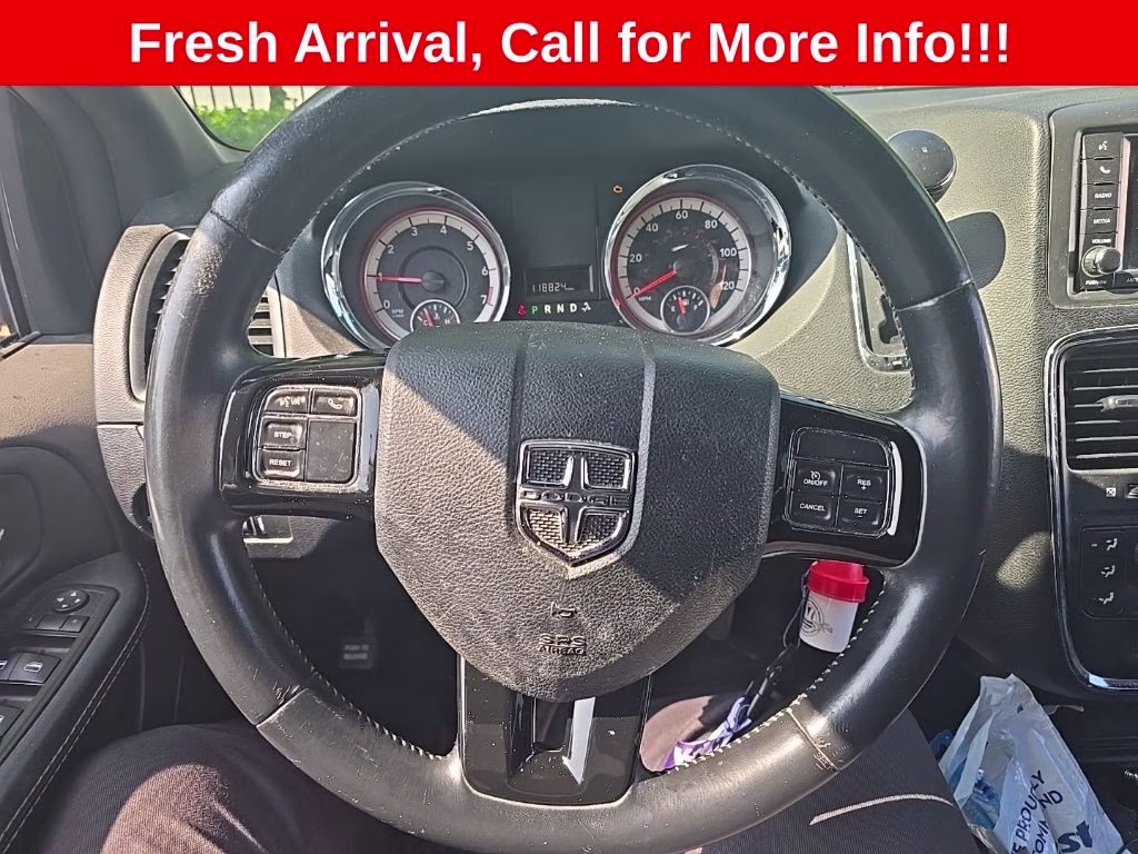 2015 Bright White Clearcoat Dodge Grand Caravan SE Plus FWD Van