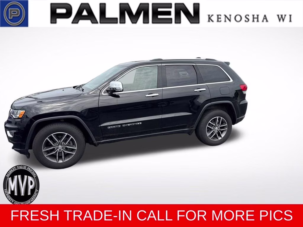 2017 Diamond Black Crystal Pearlcoat Jeep Grand Cherokee Limited 4X4 SUV