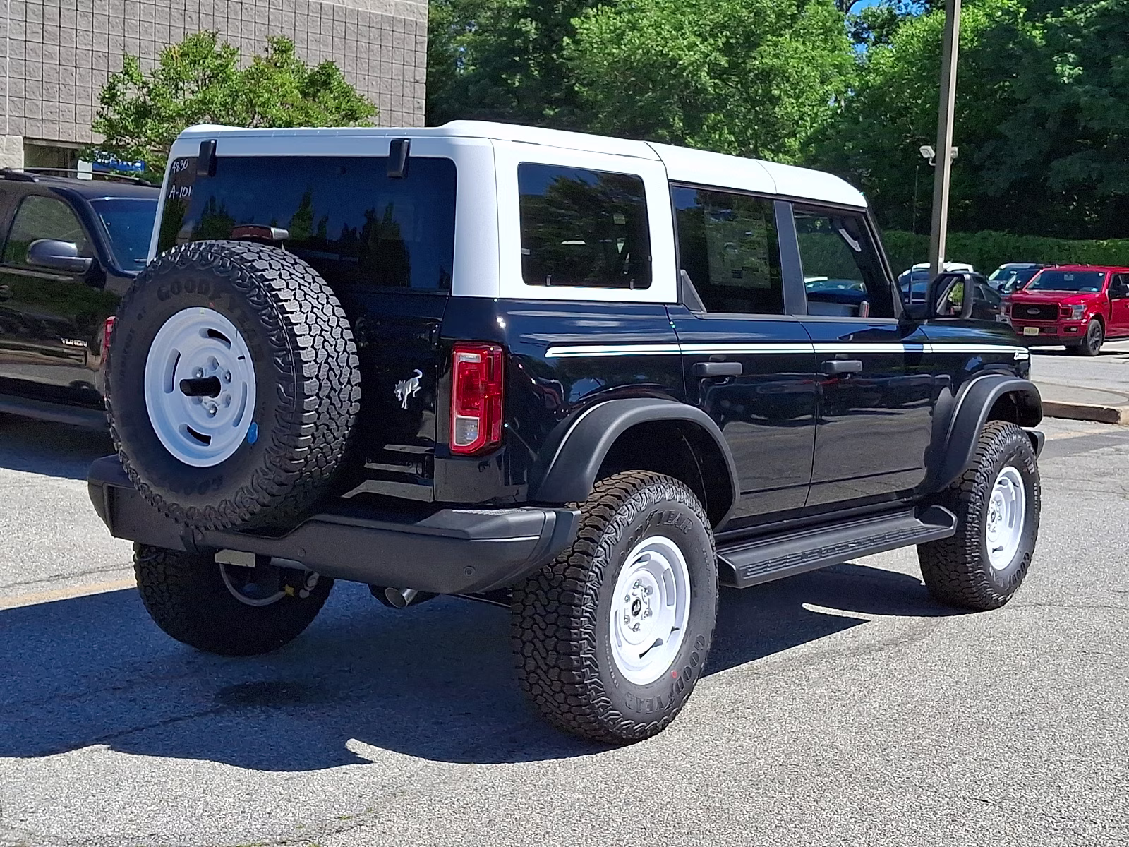 2026 Shadow Black - G1 Ford Bronco Heritage Edition 4X4