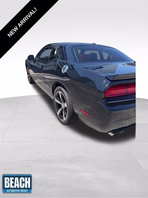 2013 Black Clearcoat Dodge Challenger R/T RWD Coupe