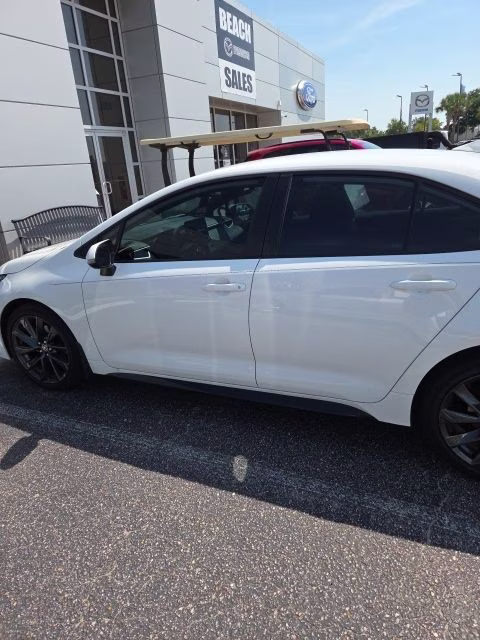 2025 Toyota Corolla SE FWD Sedan