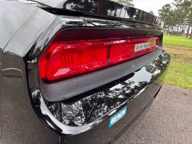 2013 Black Clearcoat Dodge Challenger R/T RWD Coupe
