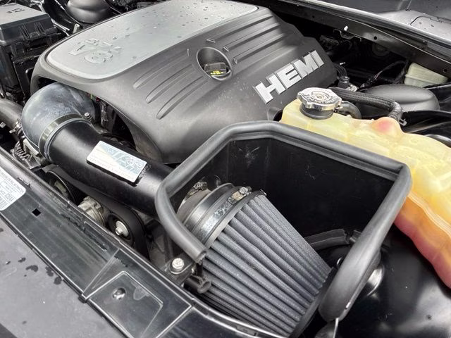 2013 Black Clearcoat Dodge Challenger R/T RWD Coupe