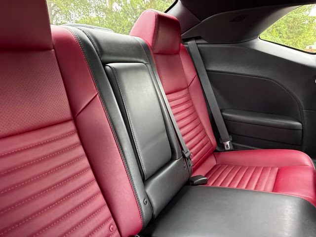 2013 Black Clearcoat Dodge Challenger R/T RWD Coupe