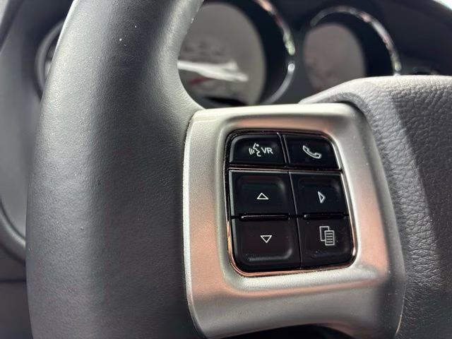2013 Black Clearcoat Dodge Challenger R/T RWD Coupe