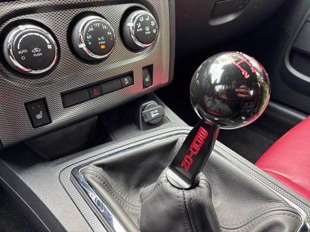 2013 Black Clearcoat Dodge Challenger R/T RWD Coupe