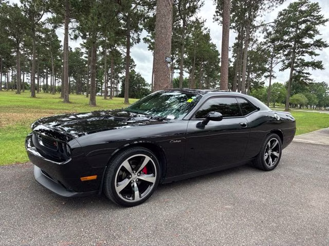 2013 Black Clearcoat Dodge Challenger R/T RWD Coupe
