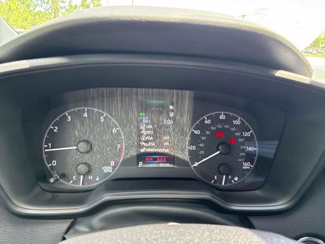 2025 Ice Cap/Midnight Blk Met Toyota Corolla SE FWD Sedan