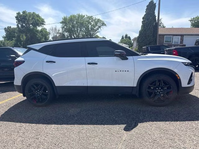 2020 Summit White Chevrolet Blazer LT AWD SUV