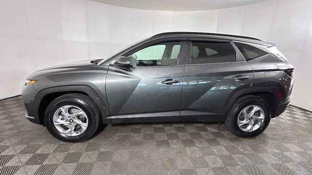 2022 Amazon Gray Hyundai Tucson SEL AWD SUV