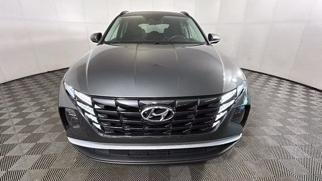 2022 Amazon Gray Hyundai Tucson SEL AWD SUV