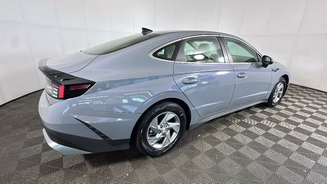 2026 Transmission Blue Hyundai Sonata SE FWD Sedan