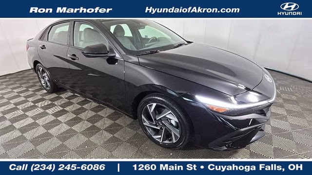 2025 Abyss Black Hyundai Elantra Hybrid SEL Sport FWD Sedan