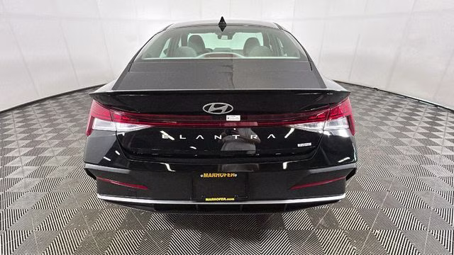 2025 Abyss Black Hyundai Elantra Hybrid SEL Sport FWD Sedan