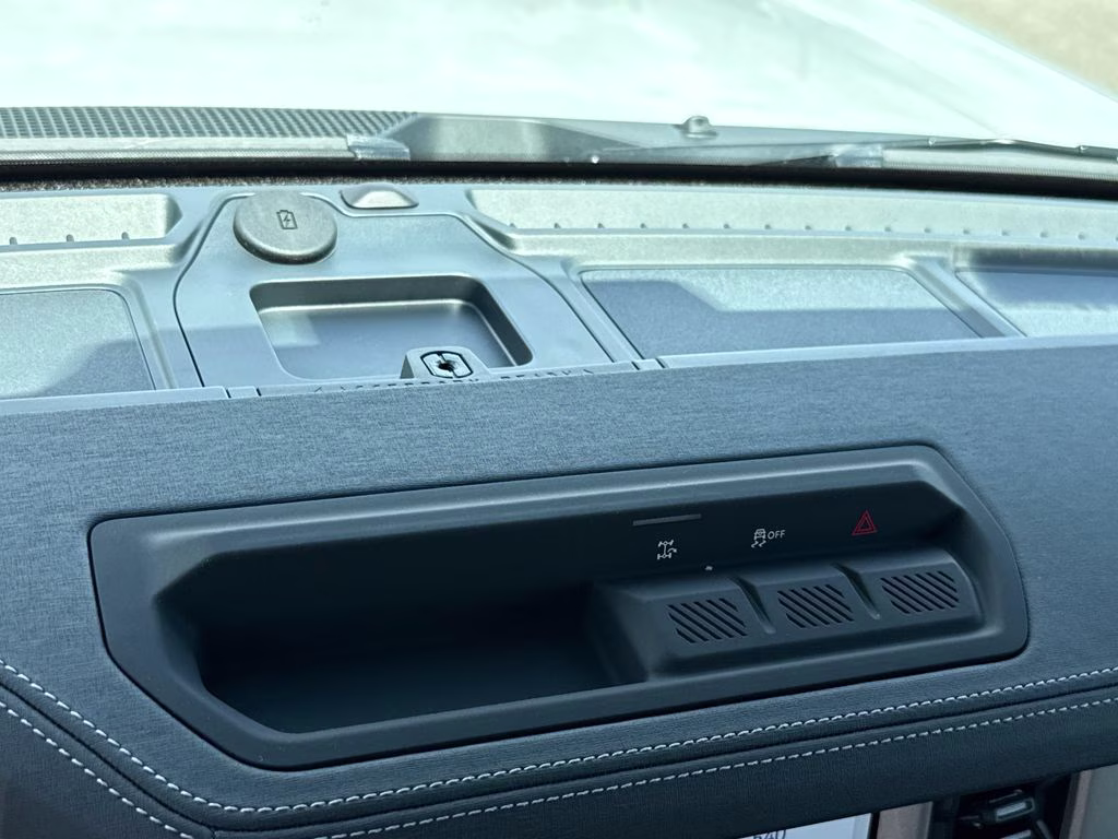 2026 Avalanche Gray Ford Bronco Outer Banks 4X4 SUV