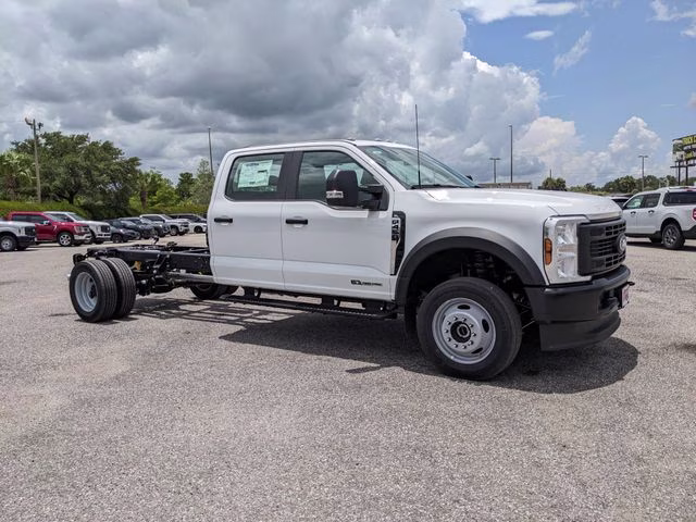 2026 Oxford White Ford Super Duty F-450 DRW XL 4X4 Chassis