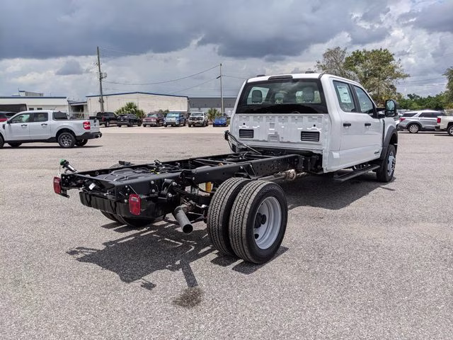 2026 Oxford White Ford Super Duty F-450 DRW XL 4X4 Chassis