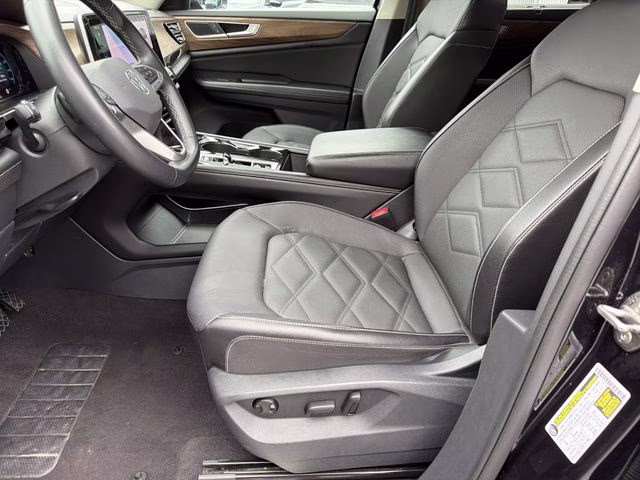 2024 Dark Blue Volkswagen Atlas 2.0T SE w/Technology AWD SUV